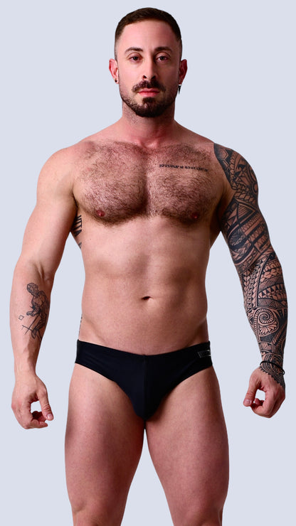 ABSOLUT BLACK WATERBRIEF