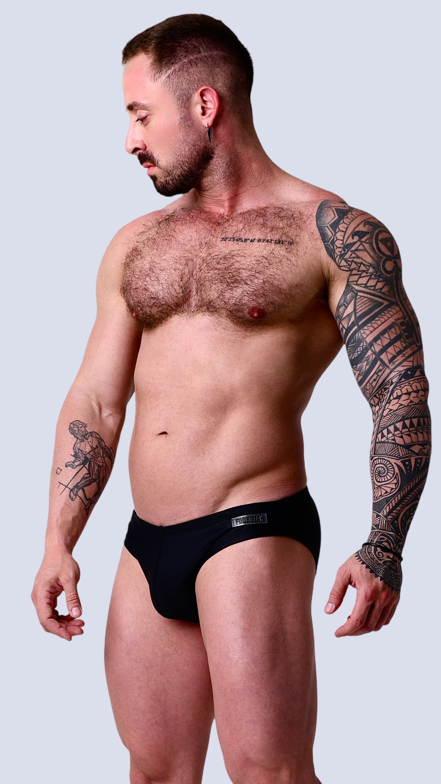 ABSOLUT BLACK WATERBRIEF